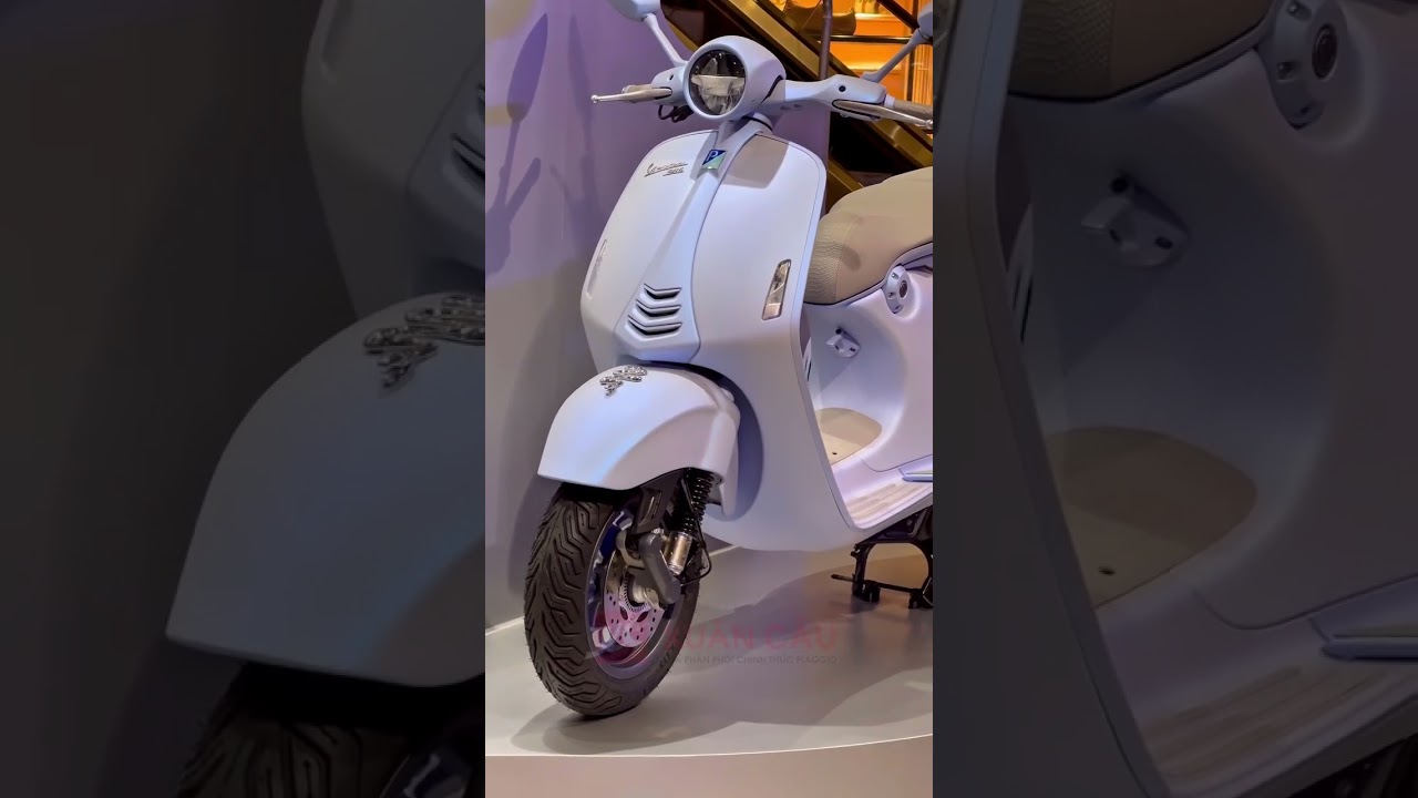 Piaggio Xuân Cầu I Vespa 946 Snake – Giới hạn toàn cầu, chỉ dành cho những người xứng tầm!