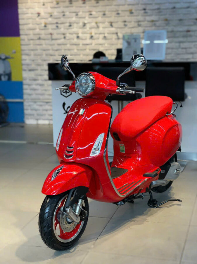 vespa primavera 125 red xuan cau 3