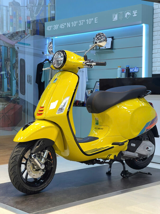 vespa primavera s vang xuan cau 6