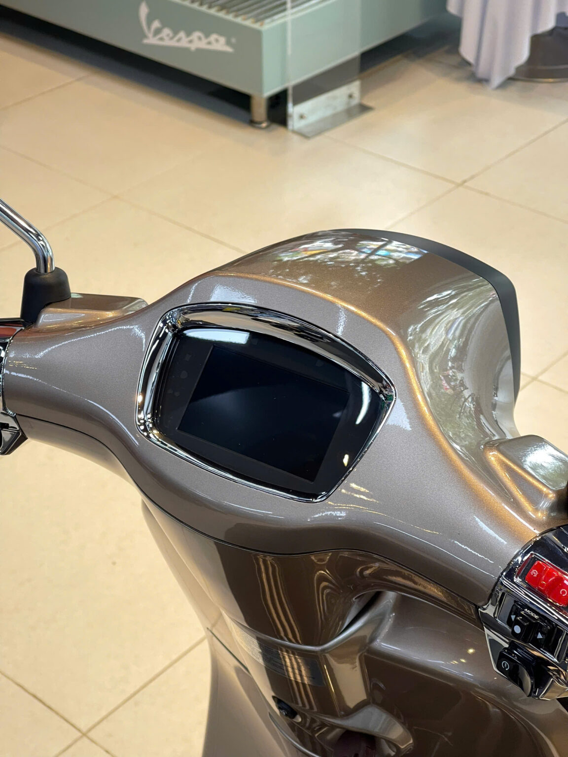 Cụm Đồng Hồ công tơ mét Vespa Sprint - 1D00xxxx - Piaggio Xuân Cầu