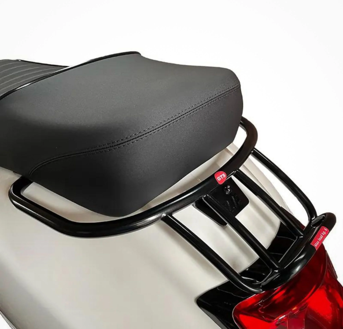 Top Phụ Kiện Vespa GTV 300 - Nâng Tầm Phong Cách và Tiện Ích 33 5A001637 Tay dat cong the thao mau den 5