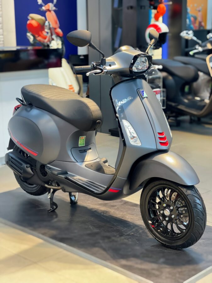 vespa sprint 125 grey titanio vespa xuan cau 1 1