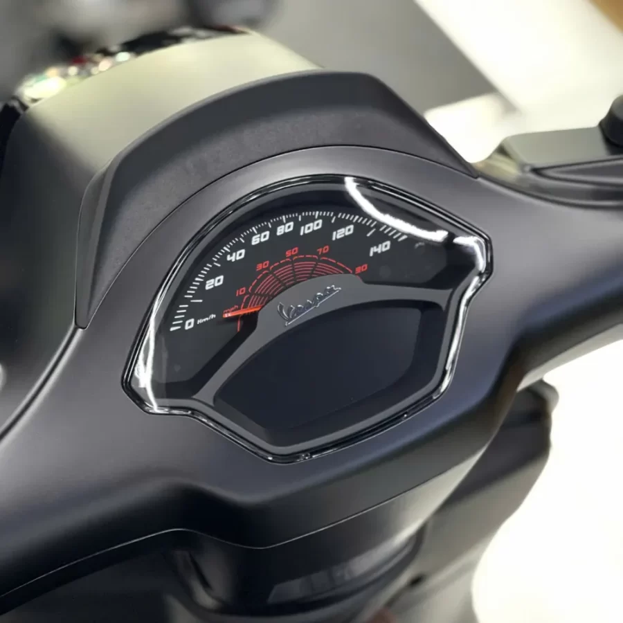 Vespa Sprint S 2025 – Biểu tượng phong cách thể thao và đẳng cấp! 26 dong ho vespa sprint 2025 piaggioxuancau