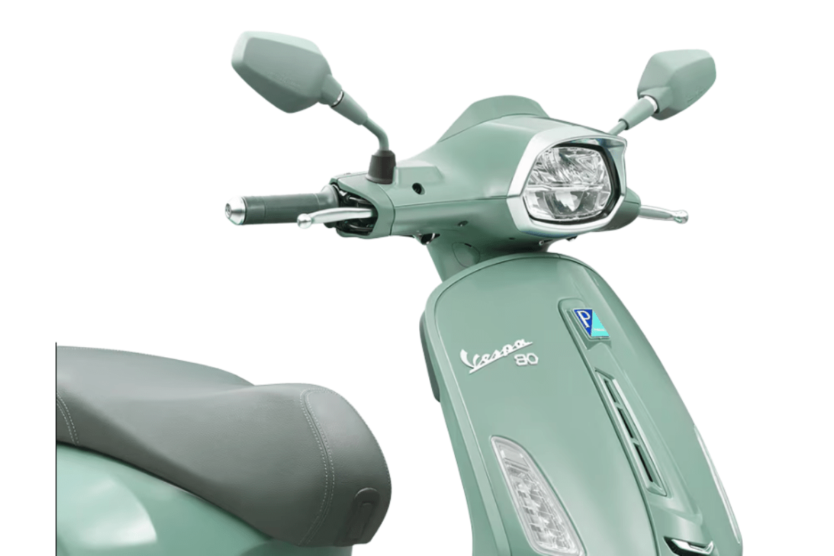 Vespa Sprint 80th 180 1 Vespa Sprint 80th – Verde Pastello – PiaggioXuanCau (11)